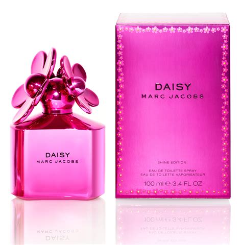 pink daisy marc jacobs